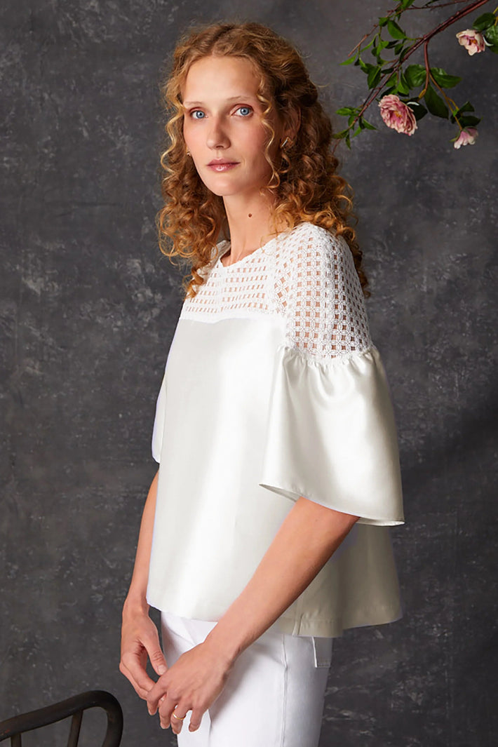 Petal Blouse in Ivory Matte Silk Wool